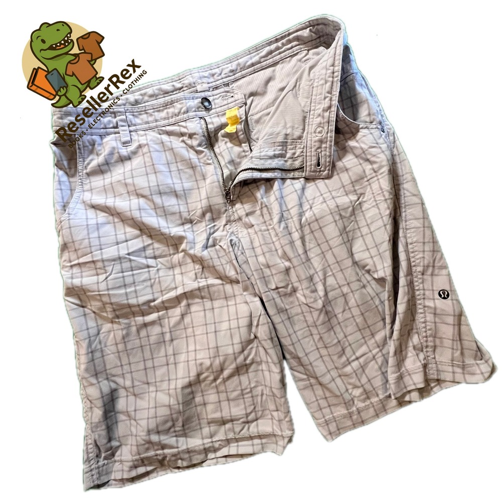 Lululemon Men's Plaid Golf Shorts Size 36 Beige Casual‎ Outdoor Athletic